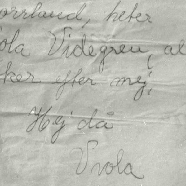 Ett av breven som undertecknats av Viola.
