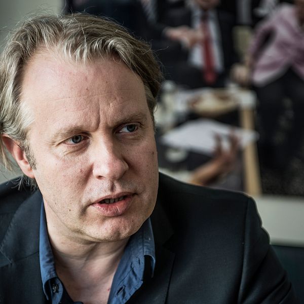 Dramatens vd Eirik Stubø lämnar Dramaten, skriver nationalscenen i ett pressmeddelande på måndagen.