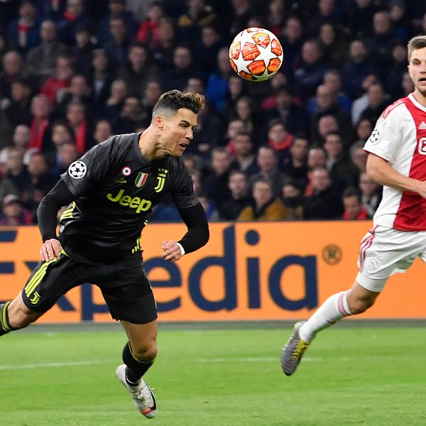 Cristiano Ronaldo gjorde mål mot Ajax.