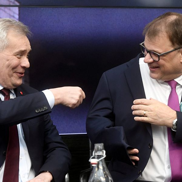 Socialdemokraternas partiledare Antti Rinne och Centerpartiets partiledare Juha Sipilä under en av partiledardebatterna inför valet.