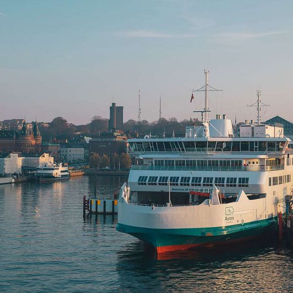 Färja i Helsingborgs hamn