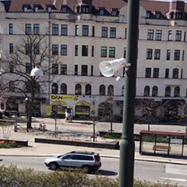 Malmöpolisen blir först i landet med att via högtalare skicka meddelande på offentliga platser.