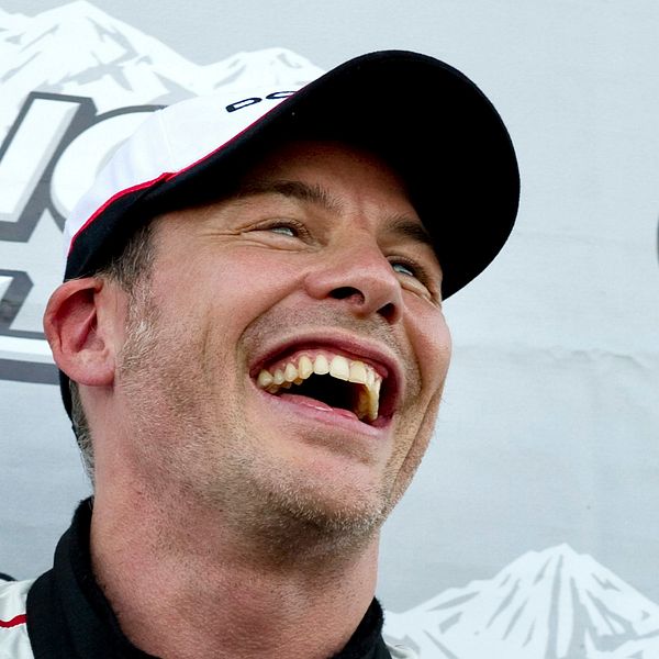 Jacques Villeneuve kommer till Sverige för att köra två deltävlingar av Porsche Carrera Cup på Ring Knutstorp.