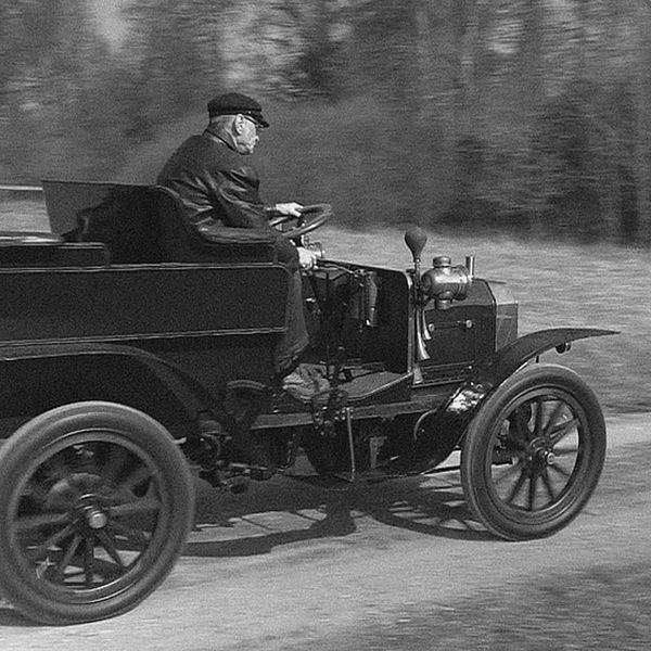 Sveriges nu äldsta körbara bil en VABIS 1903 från Surahammar.