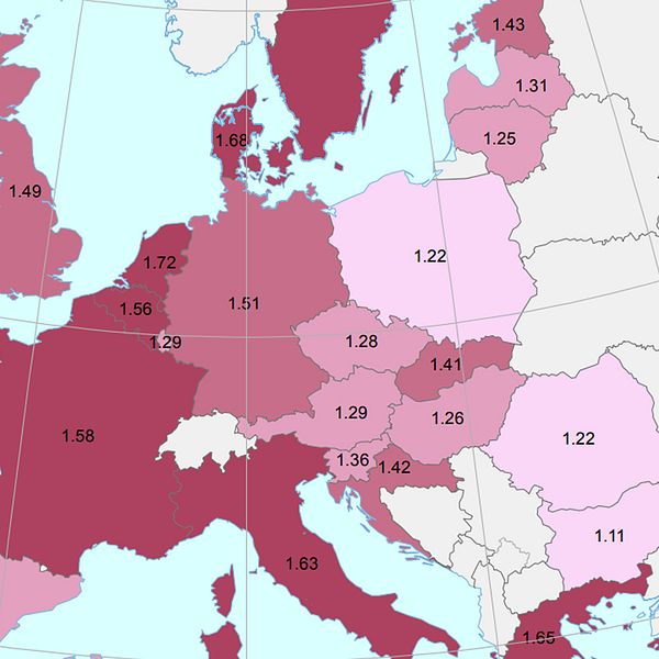 Karta över EU-länderna och deras bensinpriser.