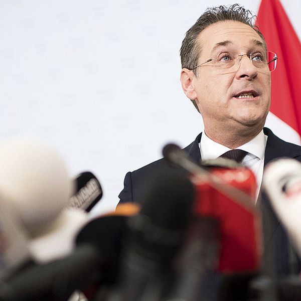 Tyska medier avslöjar att den sparkade österrikiske vicekanslern Heinz-Christian Strache haft fler möten med ryska affärsintressen.