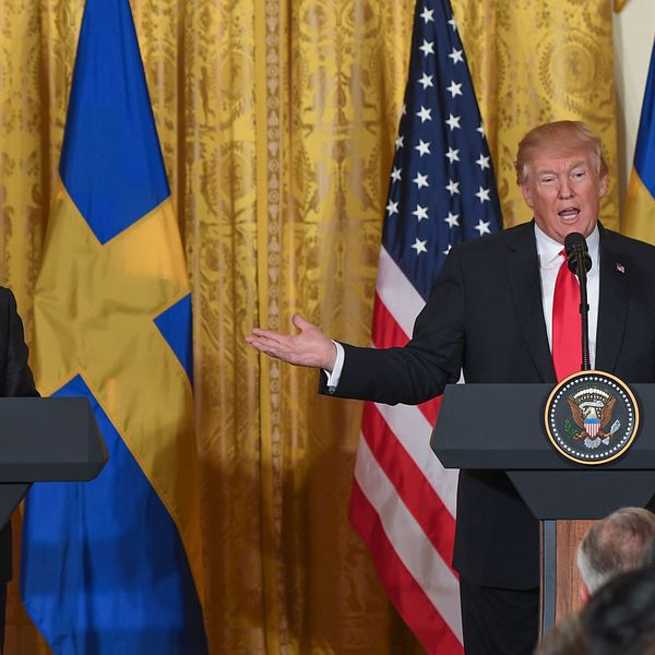 Statsminister Stefan Löfven (S) och USA:s president Donald Trump i samband med deras möte i Vita huset i Washington i mars 2018. De betonade vikten av transatlantiska länken.