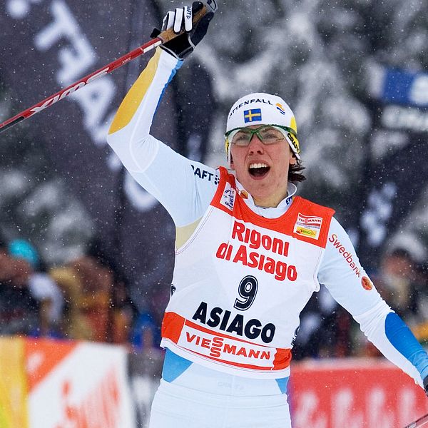 Tour de Ski, dam: Charlotte Kalla, Sverige, vinner sprinten i Asiago.