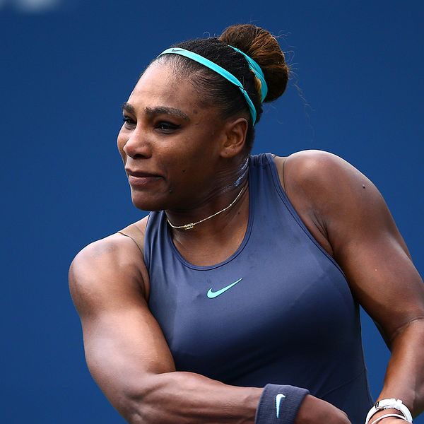 Ryggen sätter stopp för Serena Williams.