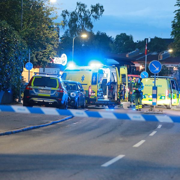 Polis och ambulans