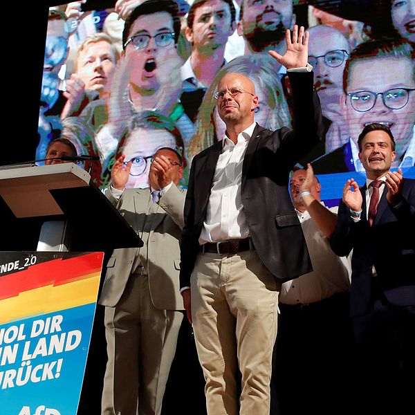 Andreas Kalbitz, som tidigare ledde partiet i Brandburg, men som nu uteslutits för att han tidigare varit med i ett högerextremt parti.