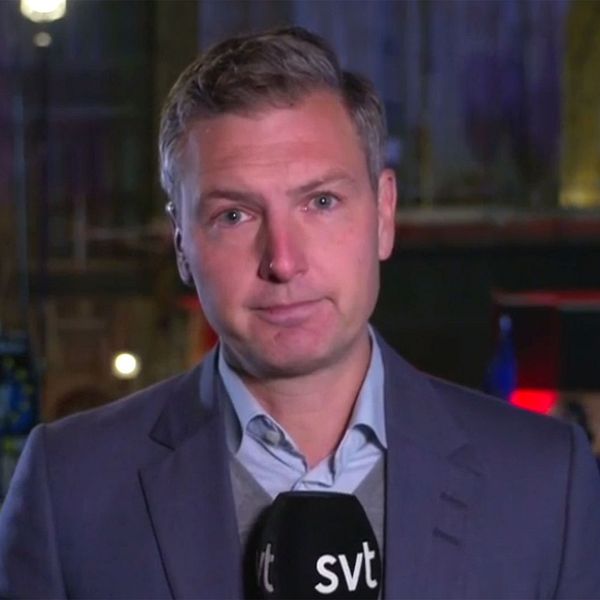 SVT:s korrespondent Christoffer Wendick på plats i London