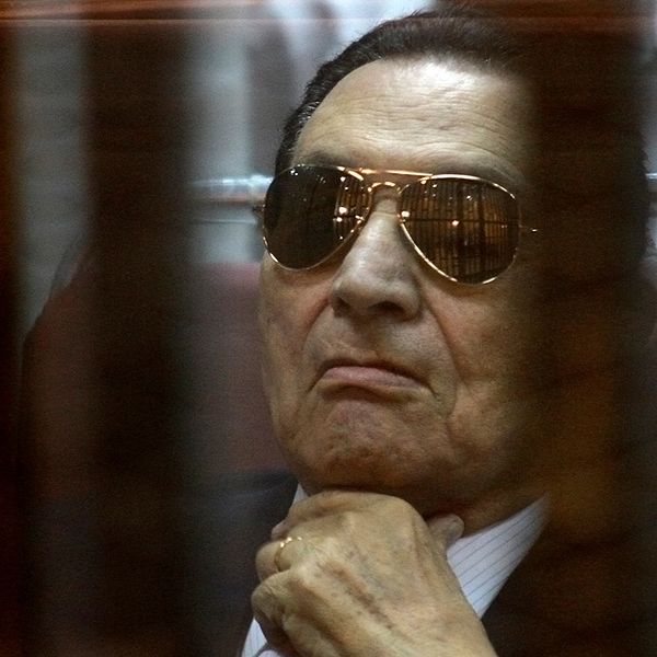 I dag kommer domen i mordåttalet mot den 86-årige Hosni Mubarak, som redan avtjänar ett treårigt fängelsestraff för korruption.