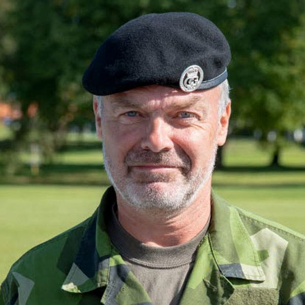 Liberalernas före detta partiledare, major Jan Björklund återvänder till Försvarsmakten som reservofficer.
