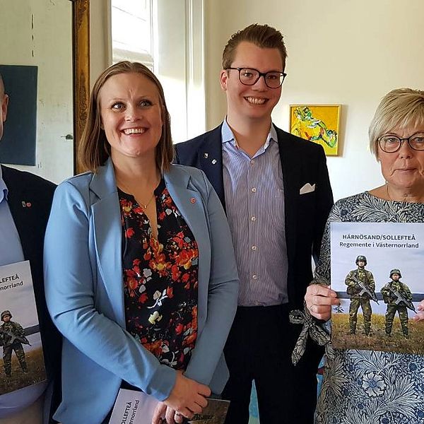 Härnösand kommunalråd Anderas Sjölander (S), regionstyrelsens vice ordförande Sara Nylund (S), Sollefteås kommunalråd Johan Andersson (C) och landshövding Berit Högman.