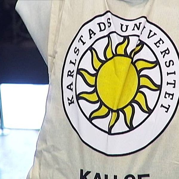 Tygkasse med Karlstads universitets logga.