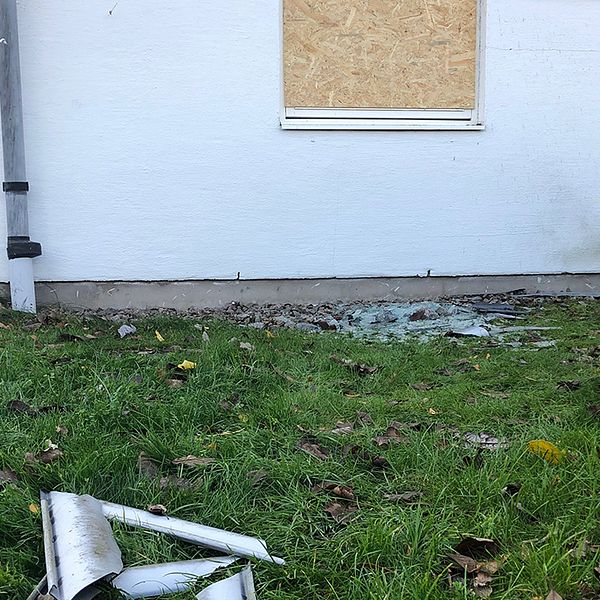 Krossat fönster efter detonation