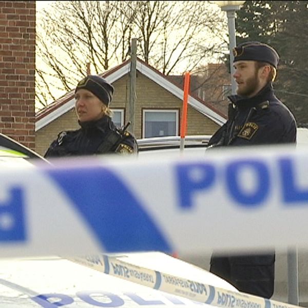 Totalt fyra personer är nu misstänkta för delaktighet i mordet på Skönsmon i Sundsvall natten mot den 7 november.