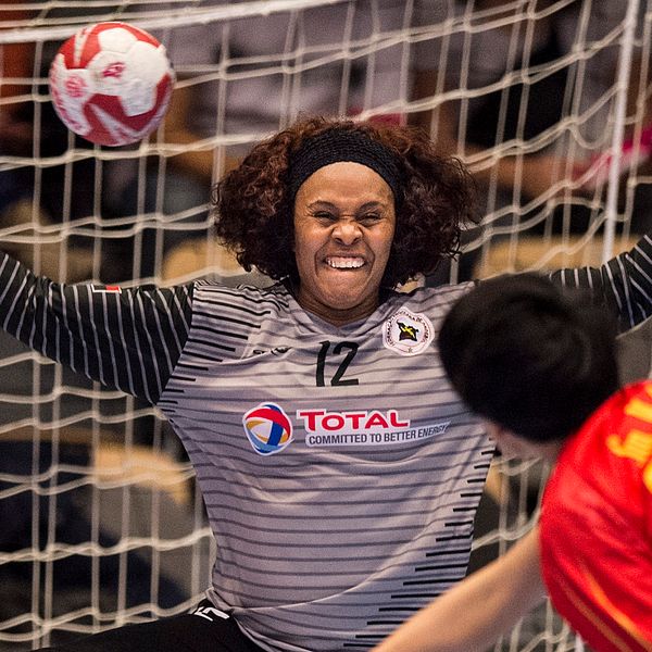 Angolas målvakt Cristina Branco under en VM-match mot Kina i december 2015.