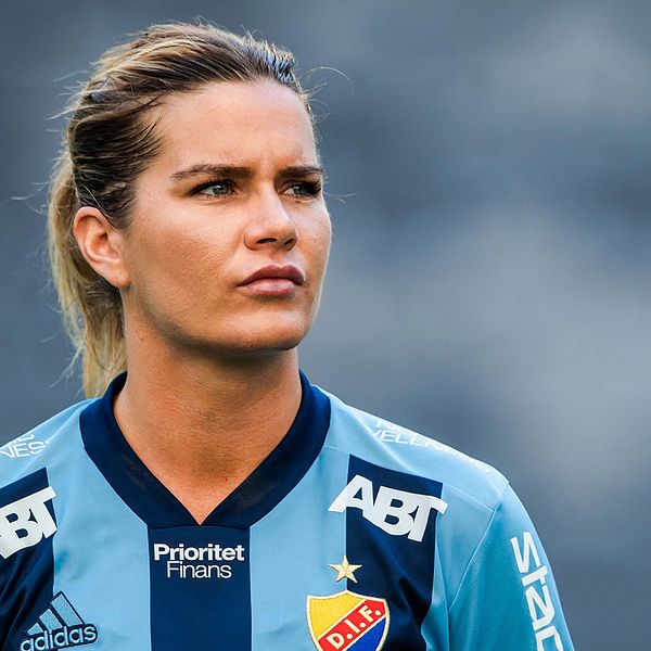 Hanna Folkesson kommer inte spela i Djurgårdströjan nästa säsong, mittfältaren är klar för Hammarby.