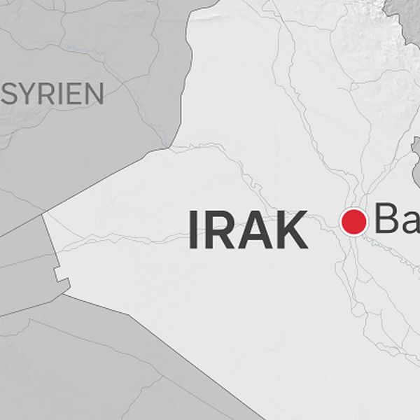 Flera explosioner ska ha hörts i Bagdad under söndagskvällen.