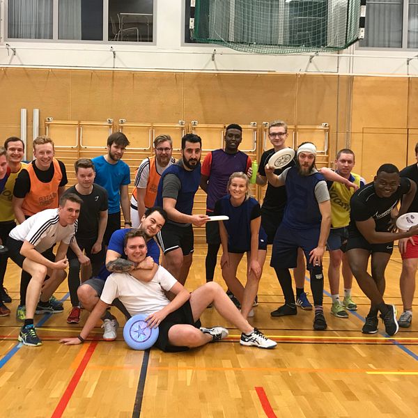 Ultimate frisbee-spelare på Högskolan i Halmstad.
