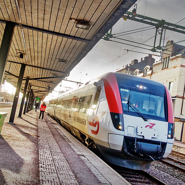 Tåg från Tåg i Bergslagen står på stationen i Gävle.