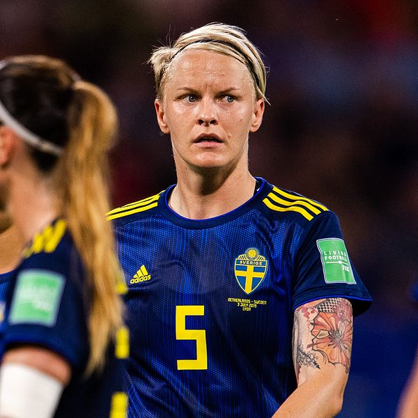Sveriges Nilla Fischer under VM-semifinalen mot Nederländerna i juli.