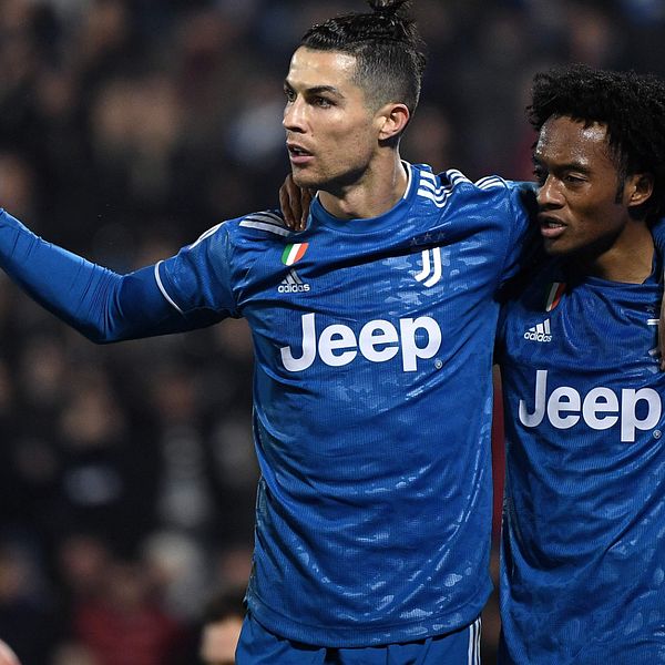 Aaron Ramsey, Cristiano Ronaldo och Juan Cuadrado fick fira ett Serie A-rekord och en Juventus-seger i kväll.