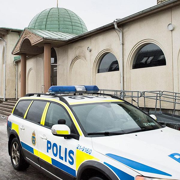 Moskén i Uppsala utsattes för en attack tidigt på nyårsdagen.