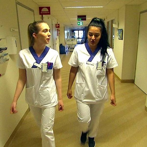 Hör vad sjuksköterskestudenterna Sofia Hugsén och Yessica Besselsen tycker om avskrivningsförslaget.