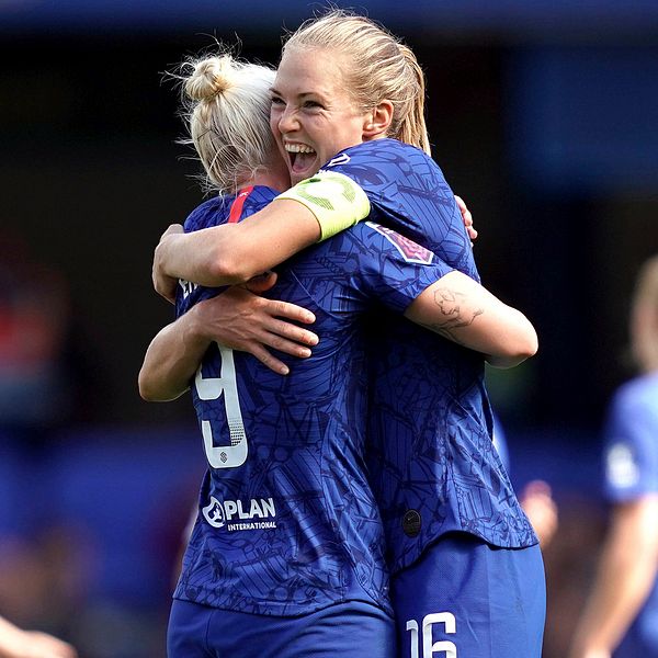 Magdalena Eriksson i Chelsea-dressen.
