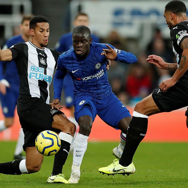 Chelseas N'Golo Kanté (mitten) i en match mot Newcastle.