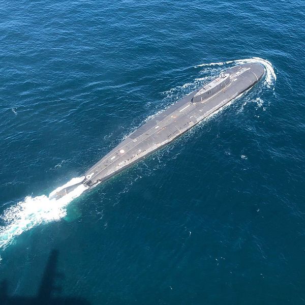 En rysk 154 meter lång Oscar II atomubåt i Skagerak.