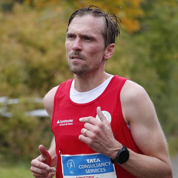 Johan Olsson springer Lidingöloppet