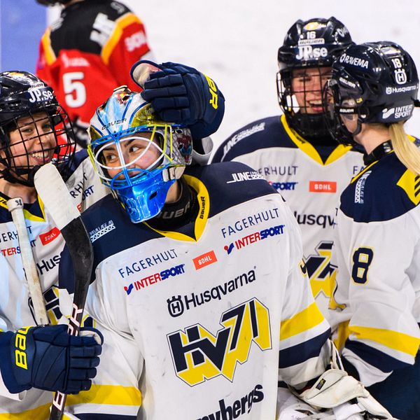 Spelare i HV71. SVT sänder SDHL säsongen 2020-2021.