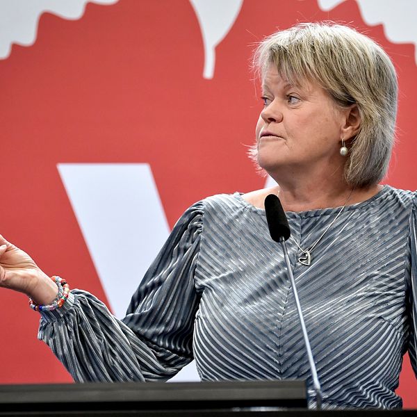 Bilden visar Vänsterpartiets ekonomisk-politiska talesperson Ulla Andersson..