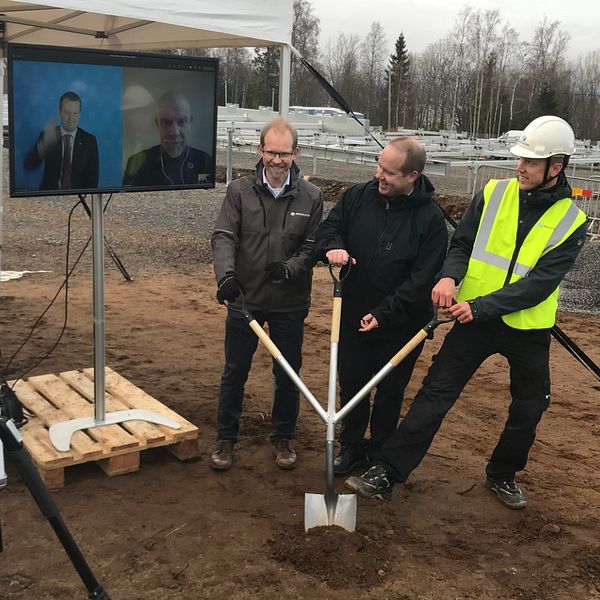 Första spadtaget tas