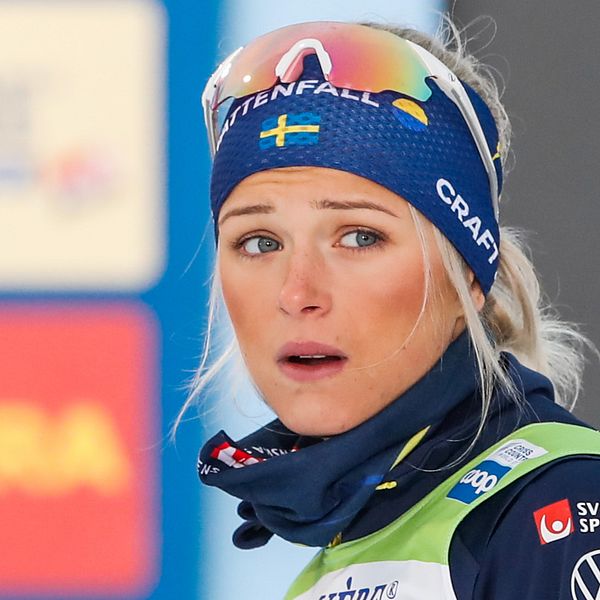 Frida Karlsson bar inte munskydd efter dagens tävling.