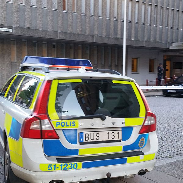 Det var skottlossning utanför polisstationen i Borås.