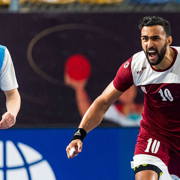 Frankis Marzos Qatar besegrade Argentina i den sista gruppspelsmatchen.