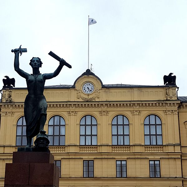 Den värmländske sugardaddyn döms till 4,5 års fängelse av Värmlands tingsrätt.