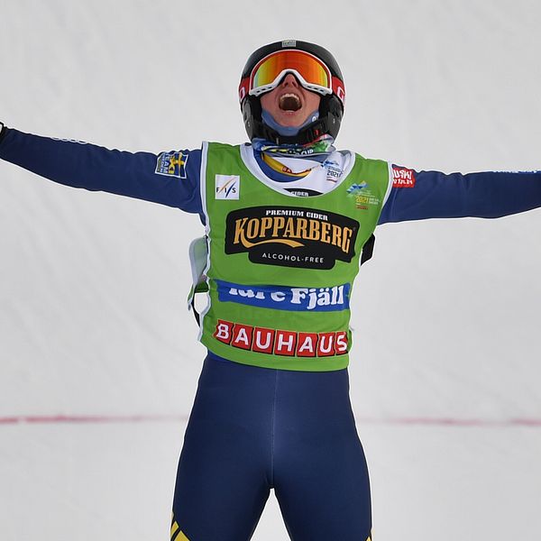 Sandra Näslund tog VM-guld i Idre.