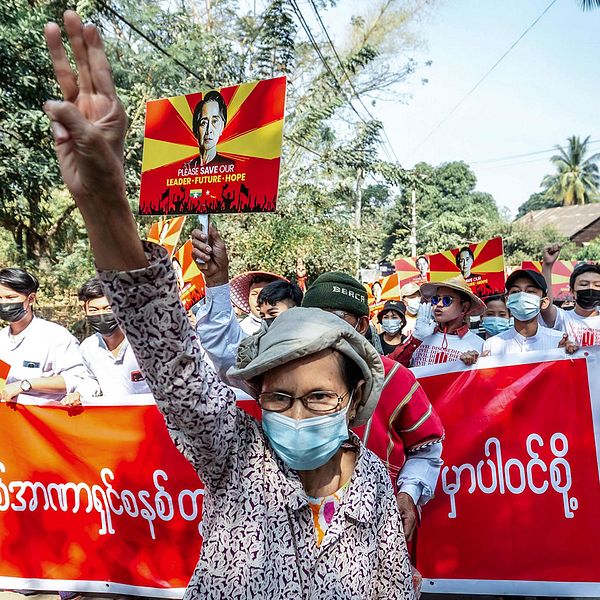 Demonstrater i Yangon