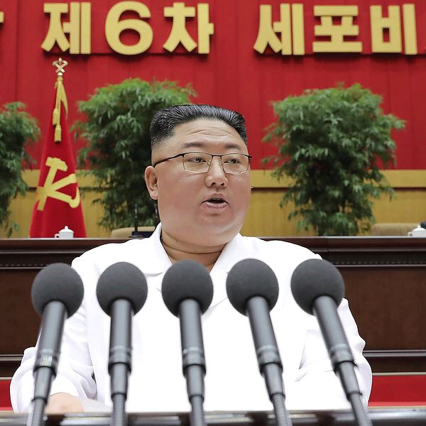 Nordkoreas ledare Kim Jong Un höll avslutningsanförande vid en partikongress i Pyongyang. Oberoende journalister tilläts inte tillträde.