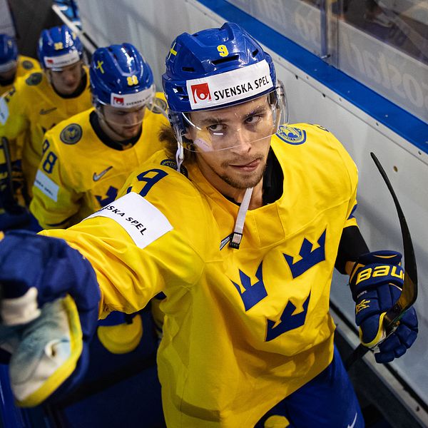 Adrian Kempe i Tre Kronor-dressen.