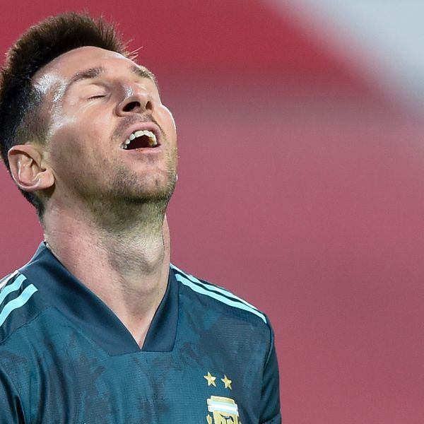 Lionel Messi får inte spela Copa América i hemlandet Argentina.