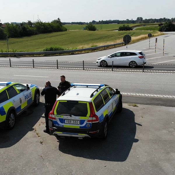 Efter polisens ökade bevakning på E65 mellan Ystad och Malmö har stenkastningen mot danska trafikanter upphört och bara en trafikolycka rapporterats in.