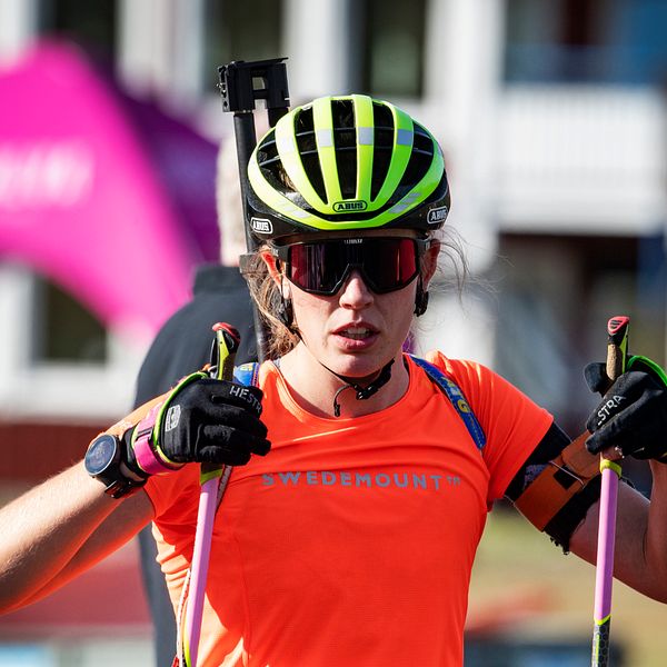 Elvira Öberg.