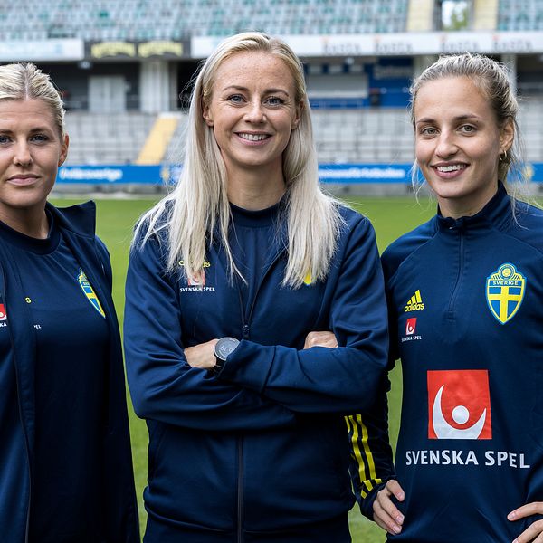 Sveriges Olivia Schough, Amanda Ilestedt och Nathalie Björn.